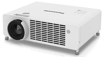 led proektory panasonic pt lrz35 i pt lrw35 dlya obrazovaniya i konferentsiy 1